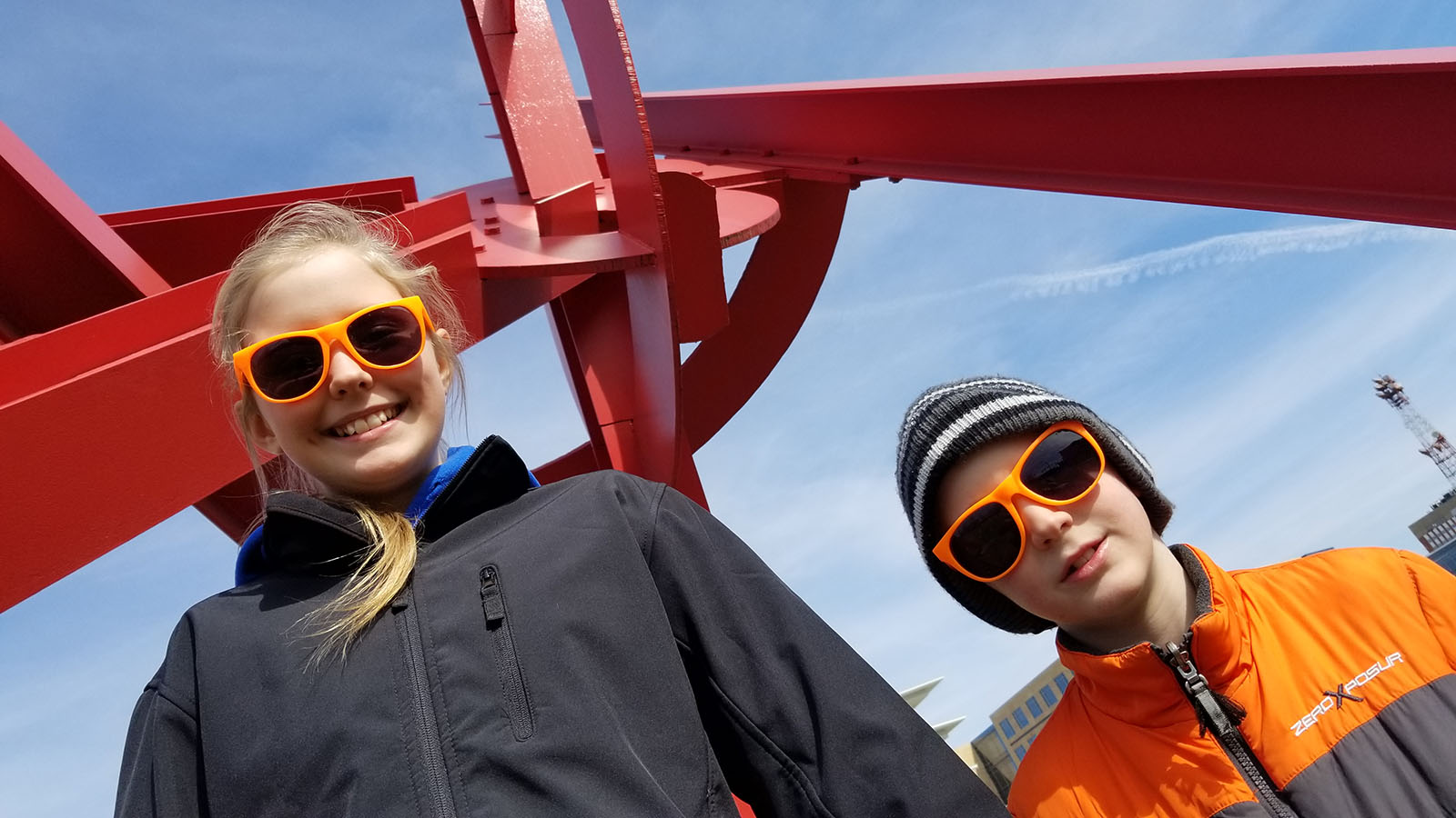 Pappajohn Park Kids Under Sculpture